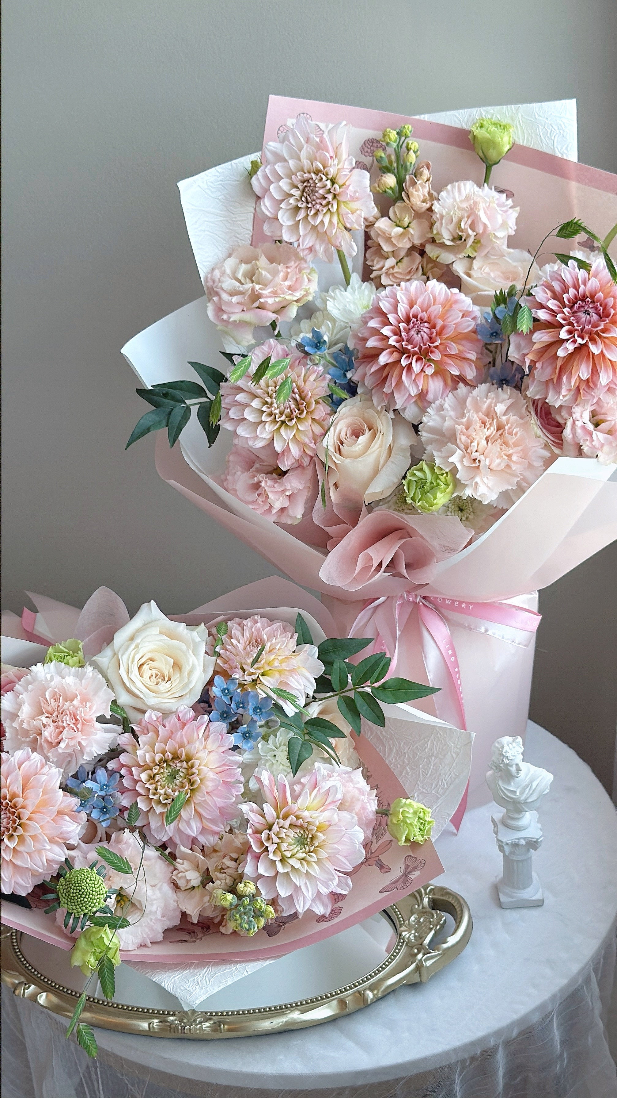Sweet Dahlia Muse
